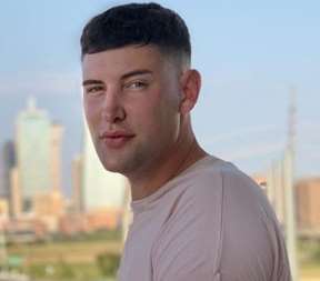 Alx James